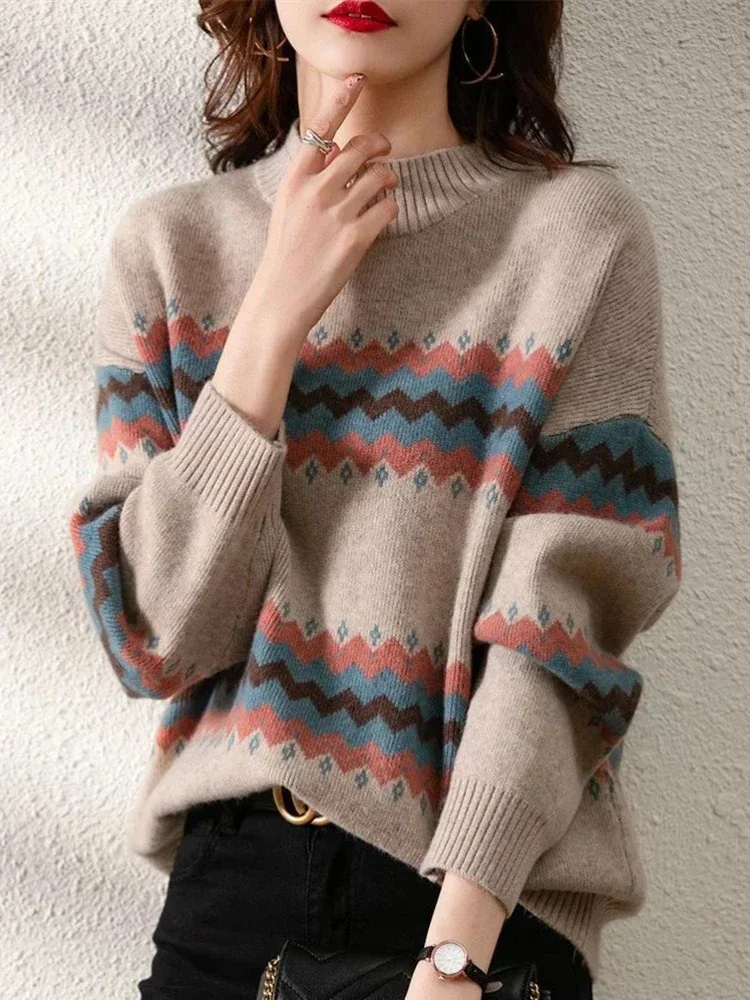 

2024 Winter New Women's Knitted Hoodie Retro Style Elegant Splicing Round Neck Long Sleeve Knitted Warm Sweater Jumper