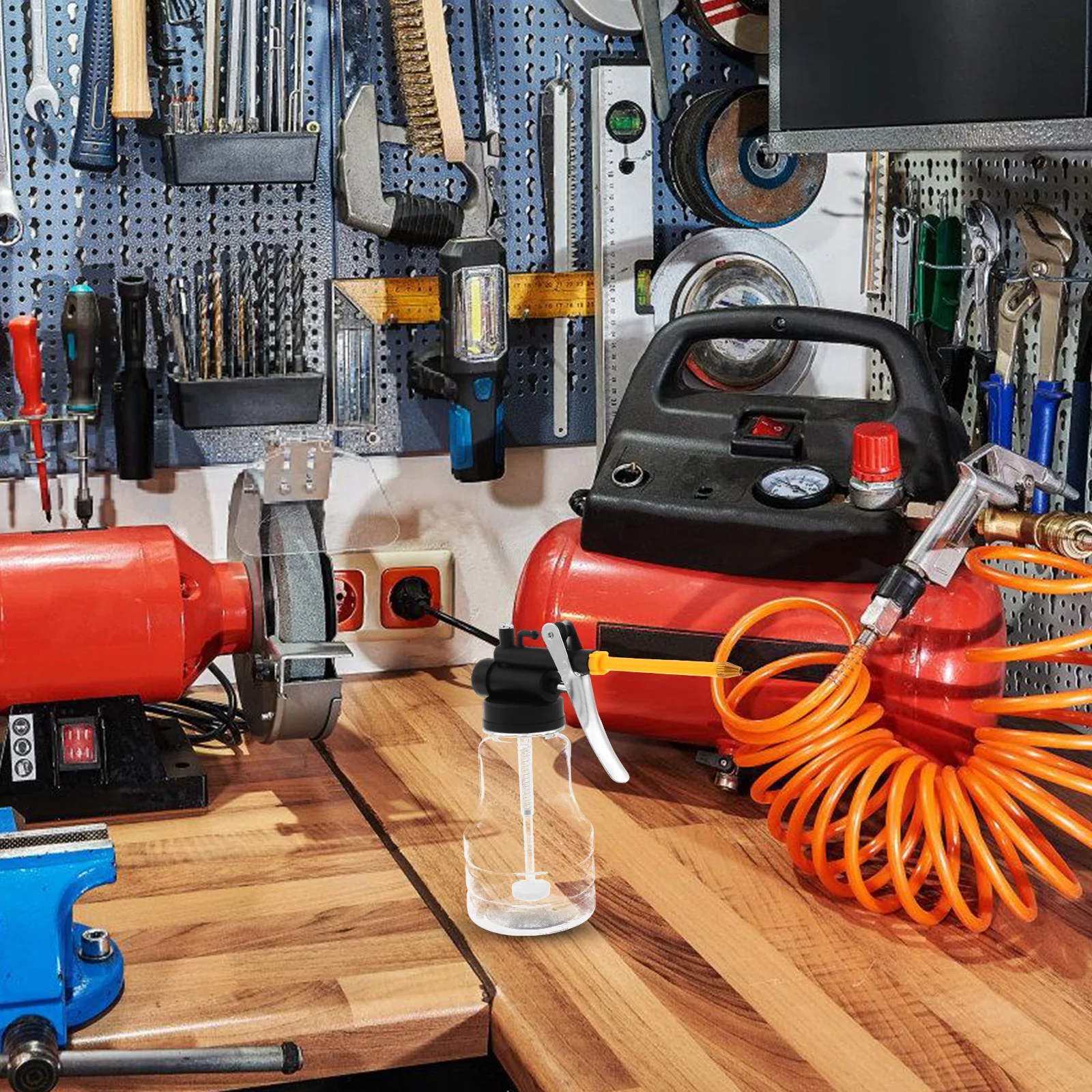 

High Pressure Transparent Oil Can Pump for Car Engine Oil Dispenser Portable Manual Handheld Oiler Handheld Oiler Bucket