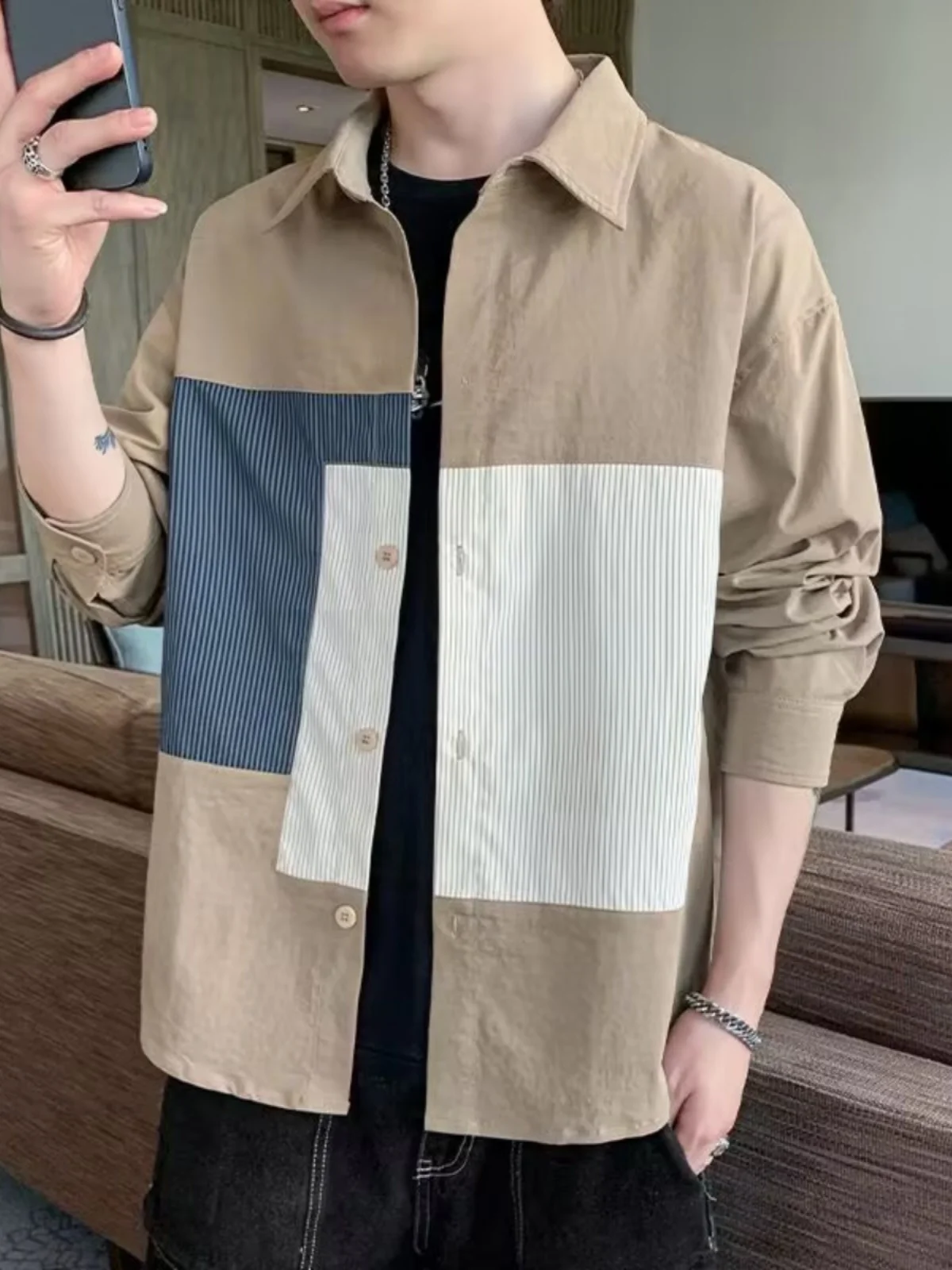 カジュアルルーズ長袖メンズシャツ春秋の新スタイルカラーブロック作業服ジャケットトレンディな若者のファッションスタンダードフィット