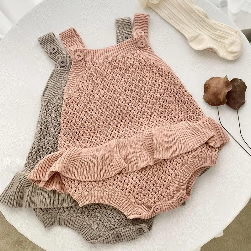 Autumn Spring Infant Baby Girls Knitting Jumpsuit Sleeveless Solid Color Hollowed Out Knitting Newborn Baby Girls Bodysuits