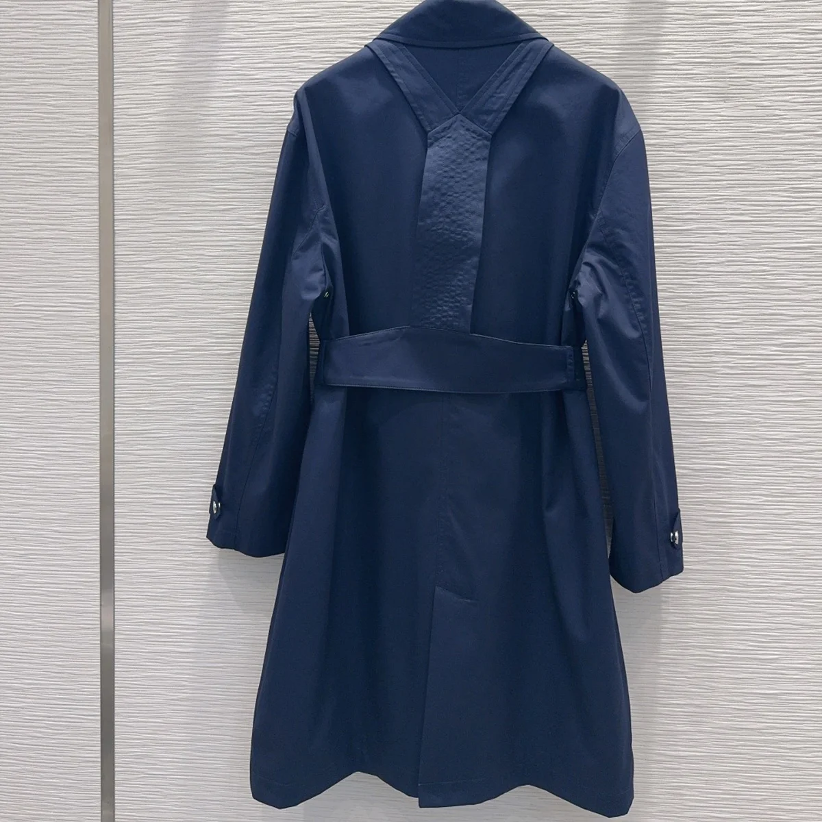 High Quality Women Mid‑Length Trench Coat Turn‑Down Collar With Waist Belt Multi Pockets Office Outerwear lyt2680535