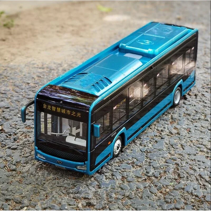 

1/42 Gold Dragon light smart city Bus XMQ6105AGB Metal Diecast Model Car Bus Toys Gifts Collection Ornaments Display