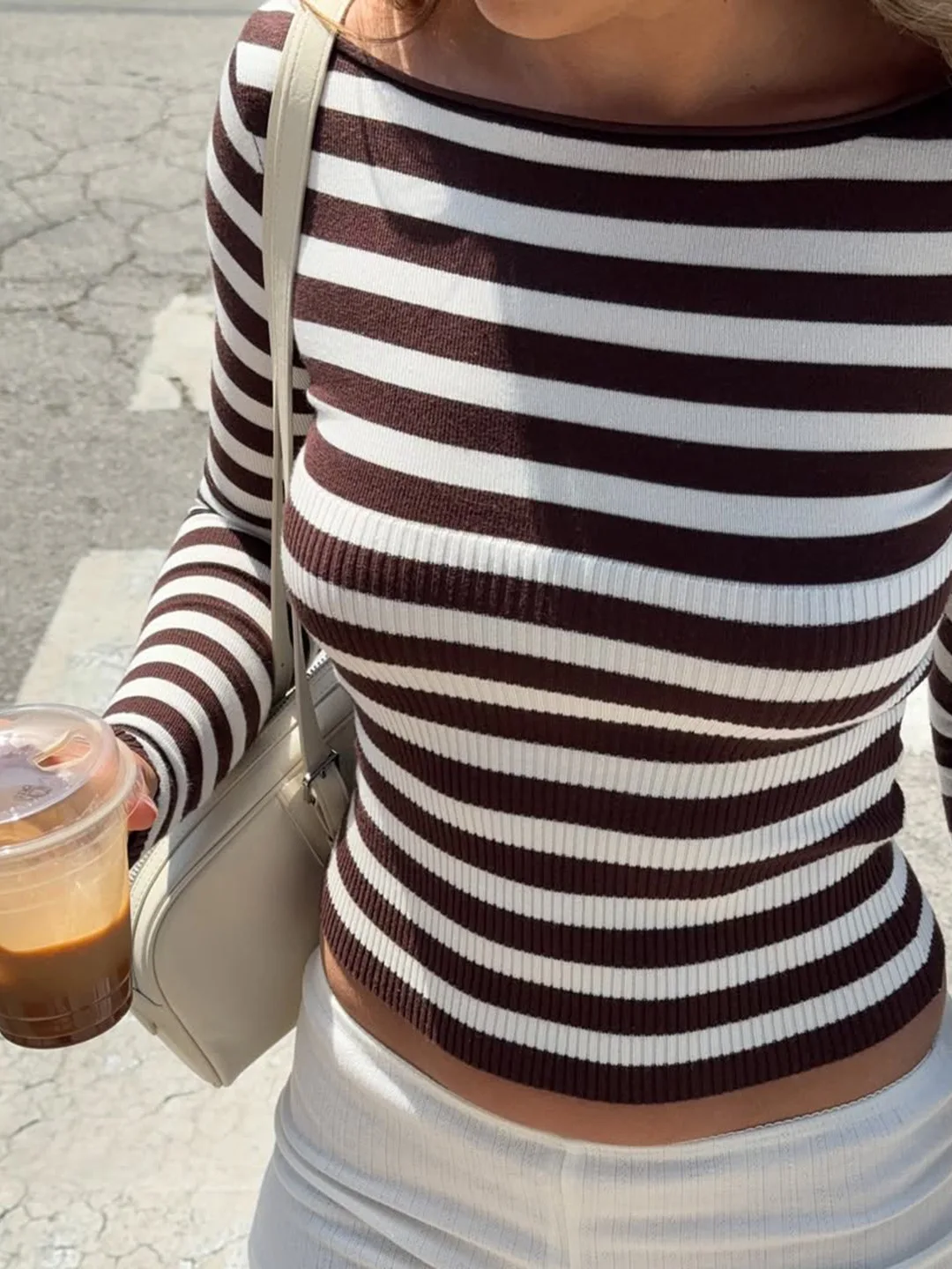 

American Retro Slim Fit Striped Long Sve Women's irt Thiened Knitted Fabric T-irt for Ladies Autumn Season Faion