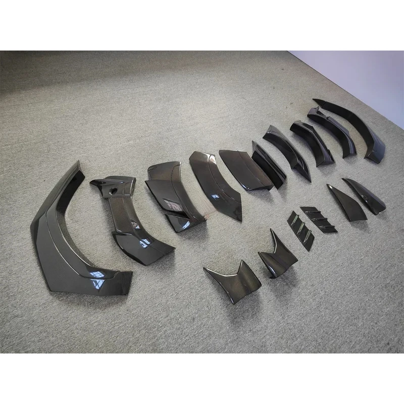 

High Quality Carbon Fiber Wide Body Wheel Eyebrows Front Rear Fenders For URUS S