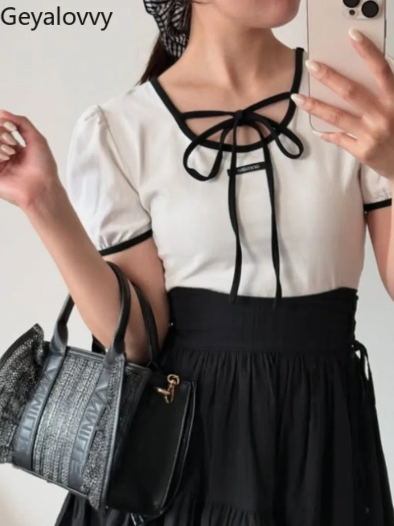 

Summer New Japanese Sweet Girls Versatile Lace-up T-shirt Contrasting Color Straps Bow Bubble Short-sleeved Tops for Women