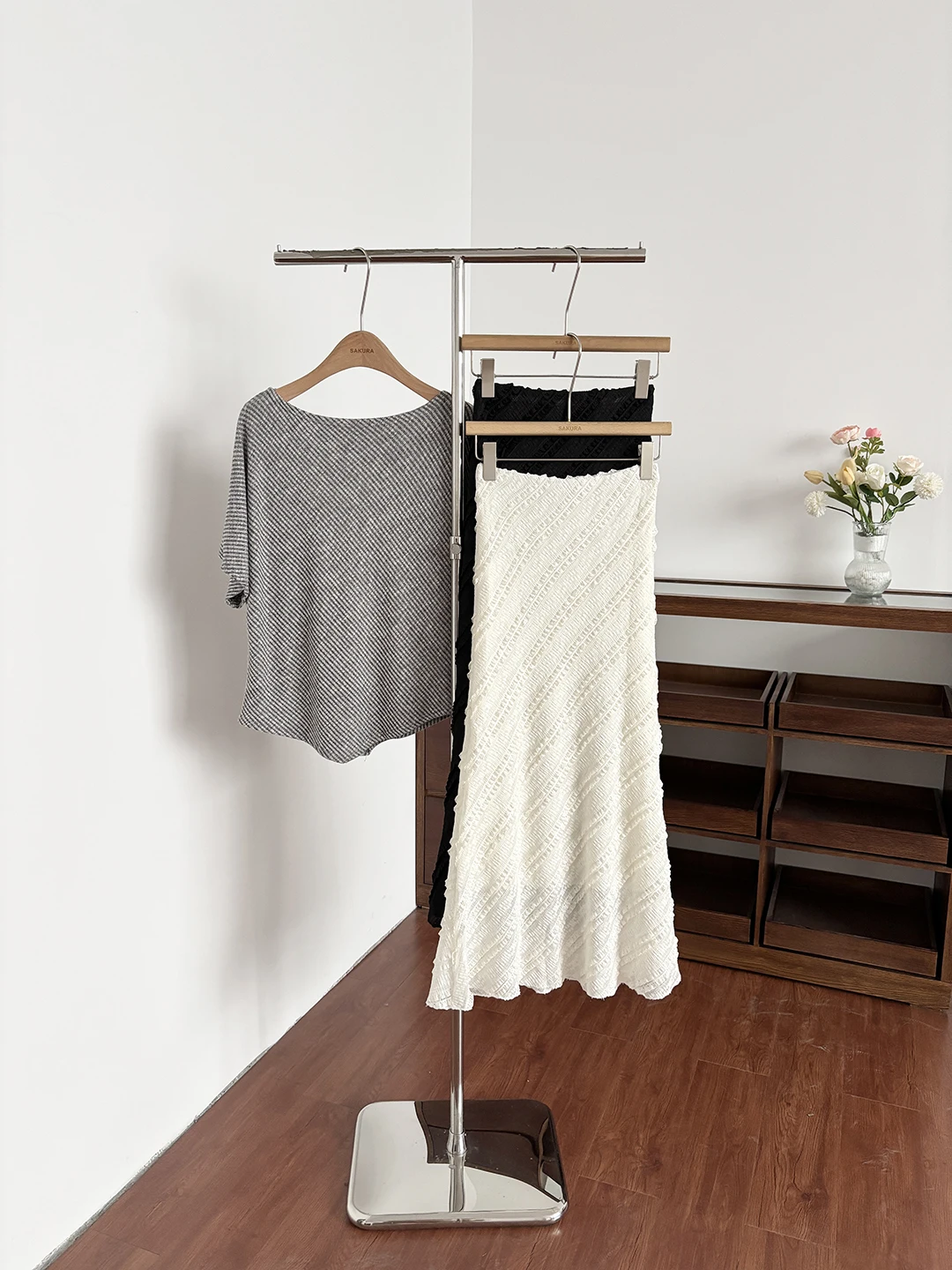 Elegant High Waist Midi Fish Tail Skirt Slimming Hip Covering Pure Desire Style Summer 2026 Fashion Ladies A-Line Skirt