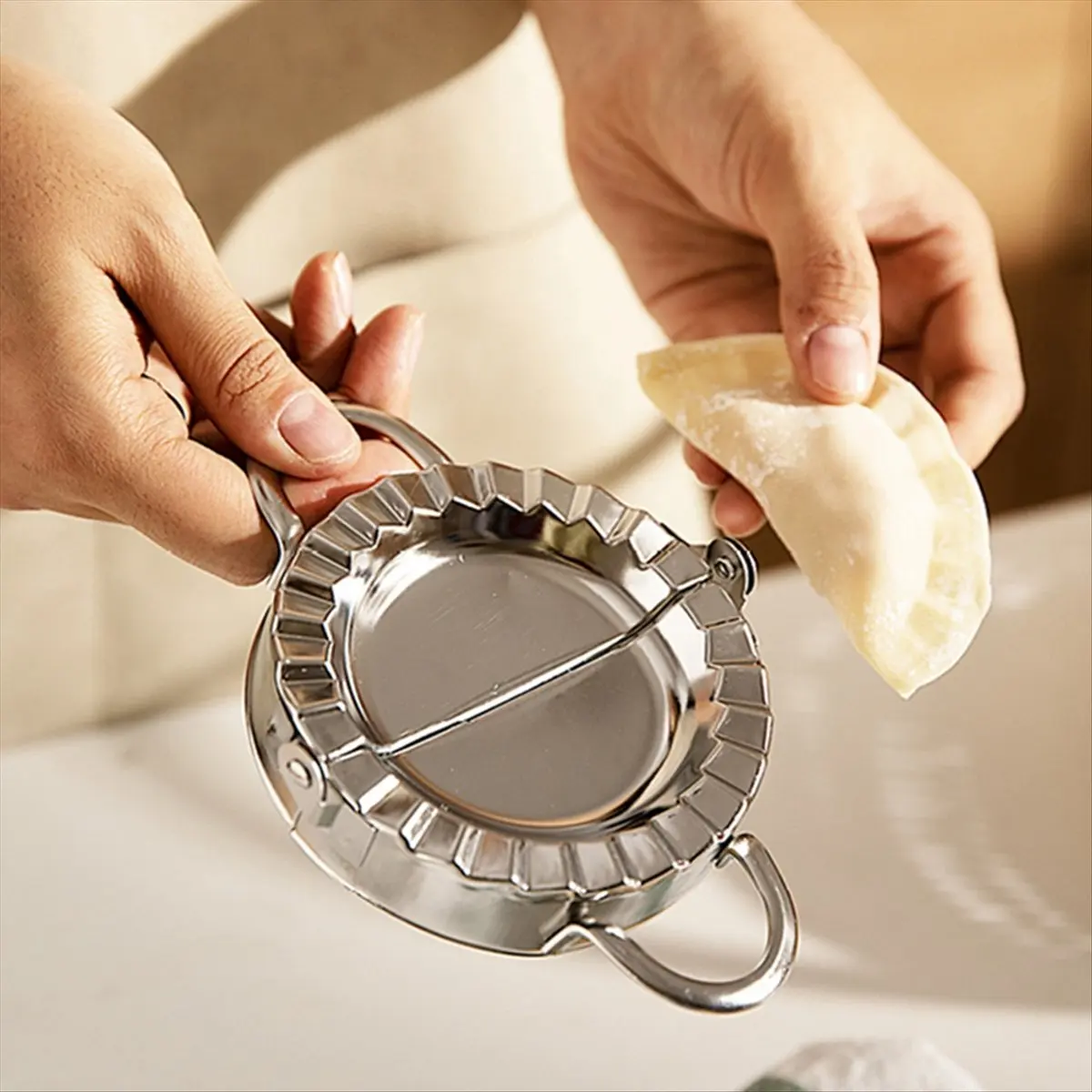 2026 Trend Dumpling Maker Stainless Steel Dumpling Mold Empanadas Ravioli Maker Metal Dumplings Gyoza Mould Gadgets Kitchen 2pcs