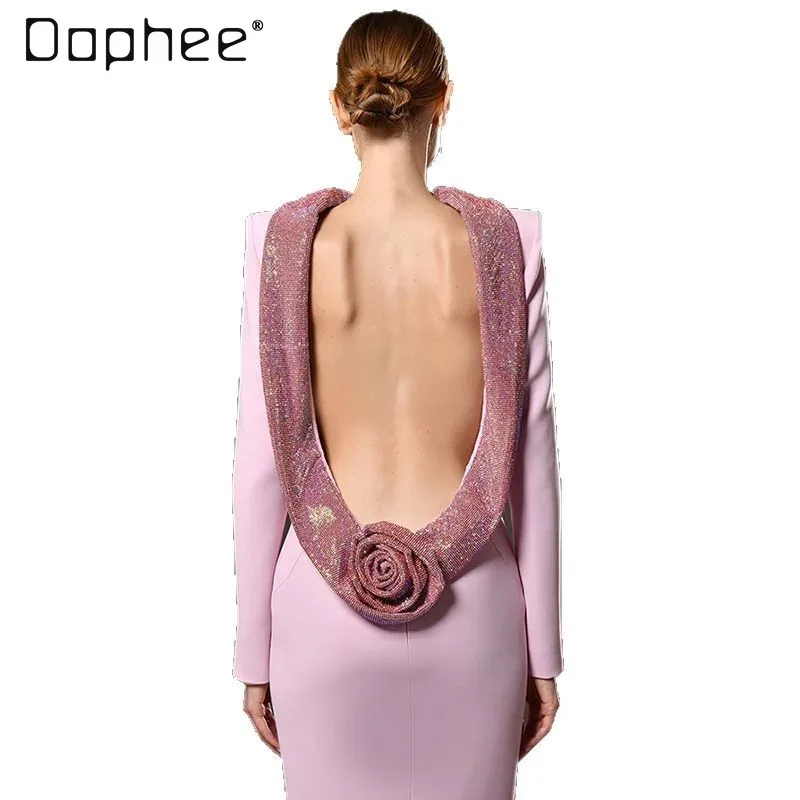 ヨーロッパ系アメリカ人の社交界の女性向け、セクシーな背中見せラインストーン付き立体フラワーマキシドレス、新年・クリスマスに