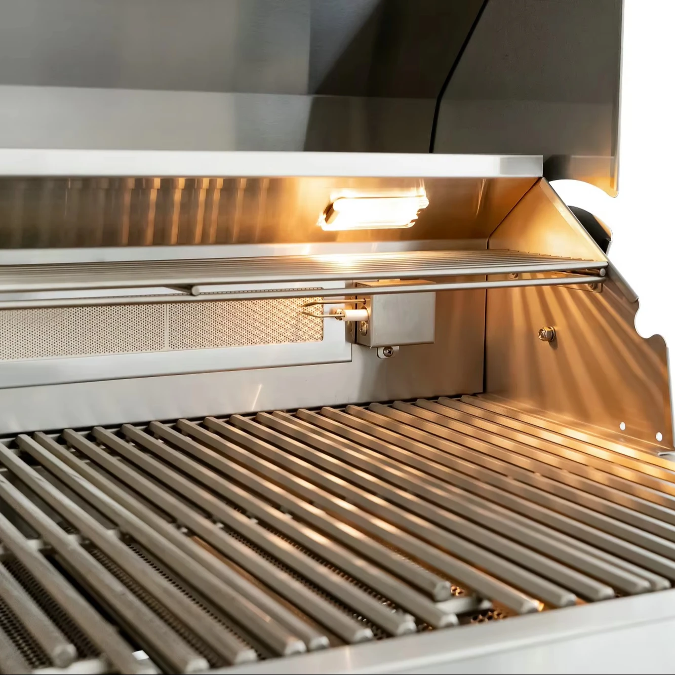 New Arrival 5-Burner Stainless Steel Commercial  BBQ Grill Large Outdoor Kitchen Built with Easy Cleaning Features