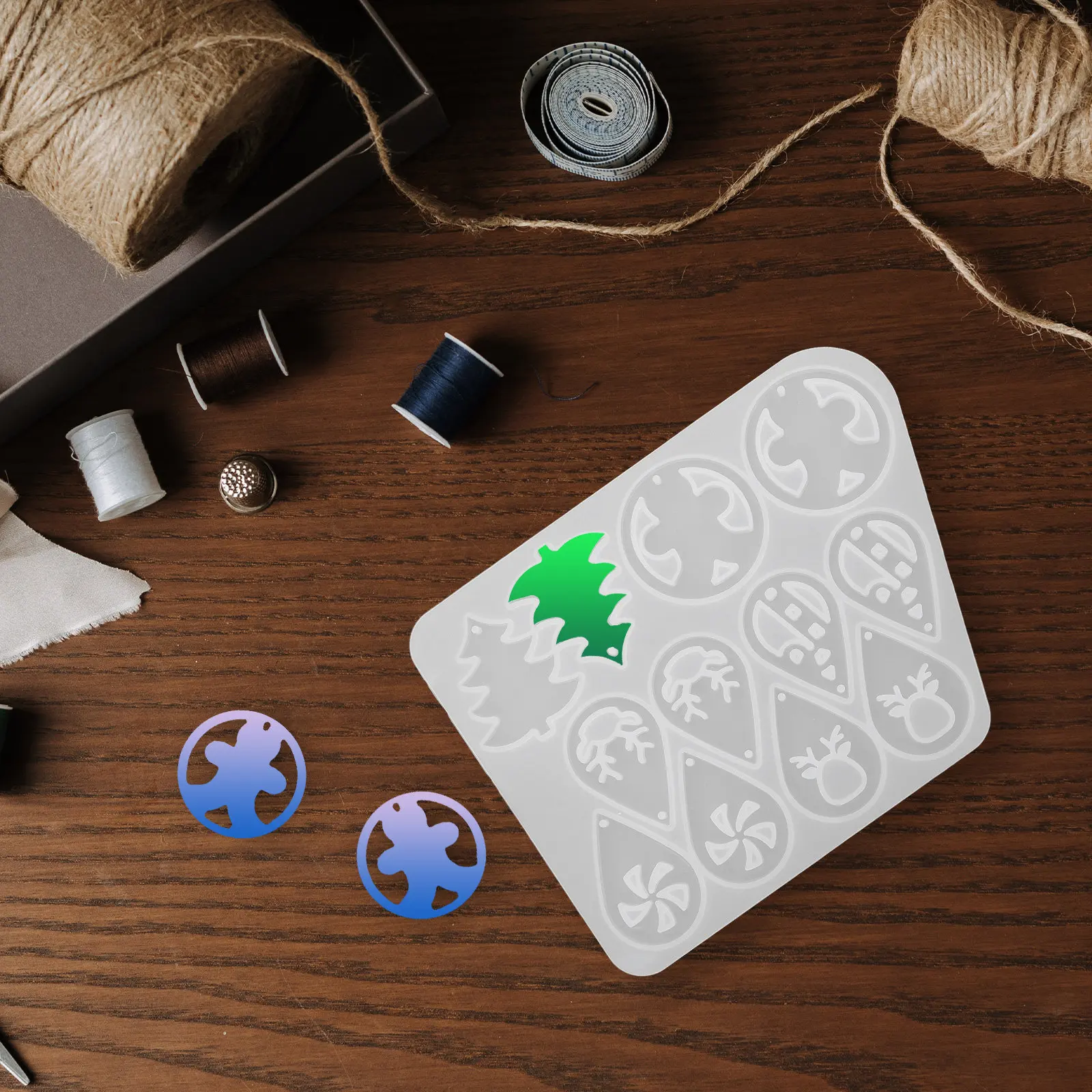 

Набор из 2 силиконовых форм высокой детализации для изготовления подвесок из кристаллической смолы, украшений, поделок из эпоксидной смолы, подвесных орнаментов, набор для рукоделия