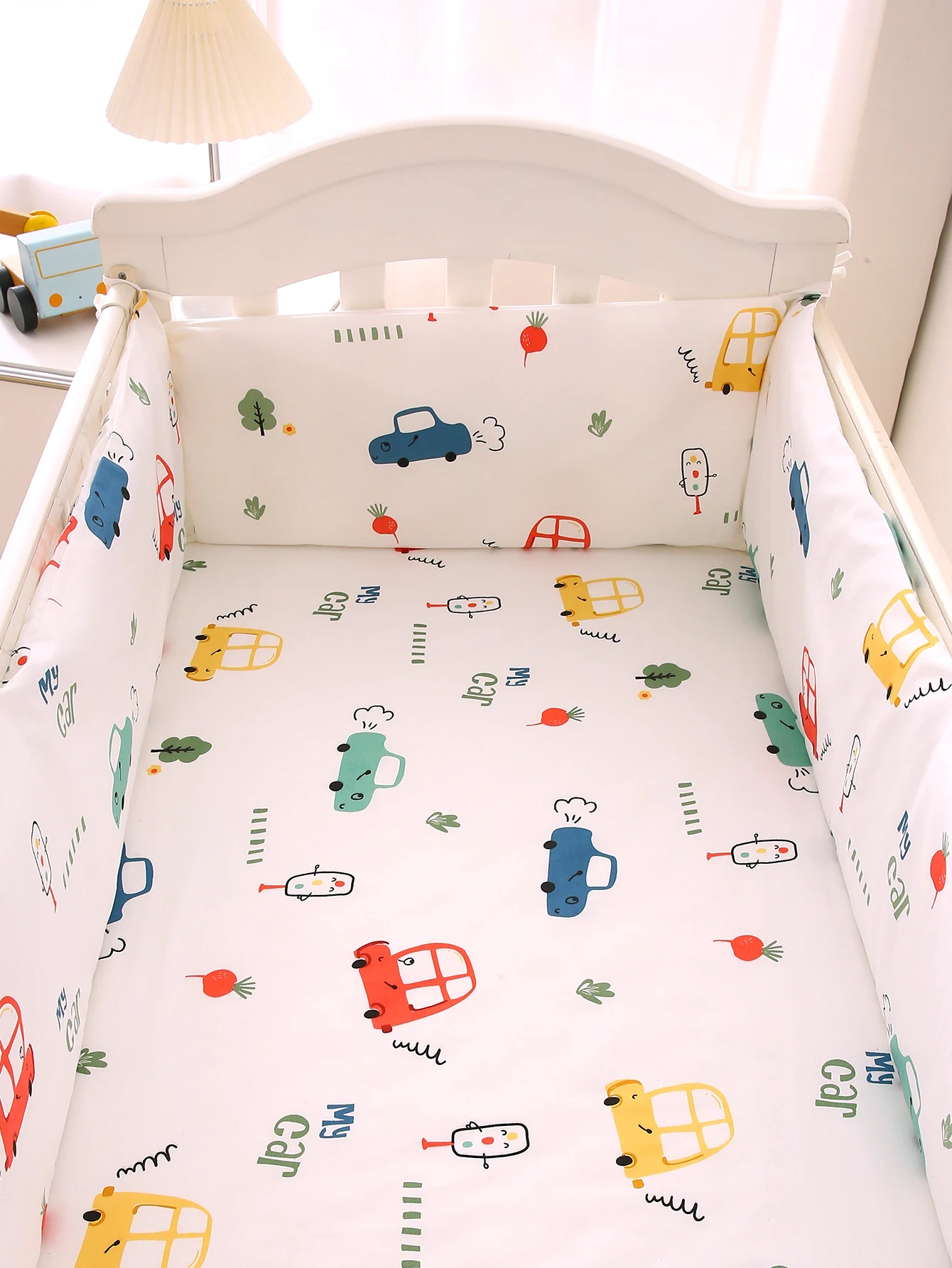 1 Stück Babybett-Schutzbeschiene, weiche Polsterung, Stoßstangeinlage für Säuglingsbett, gepolsterter Bettzaun mit Cartoon-Druck, einteilig, 120/180/200 cm Länge