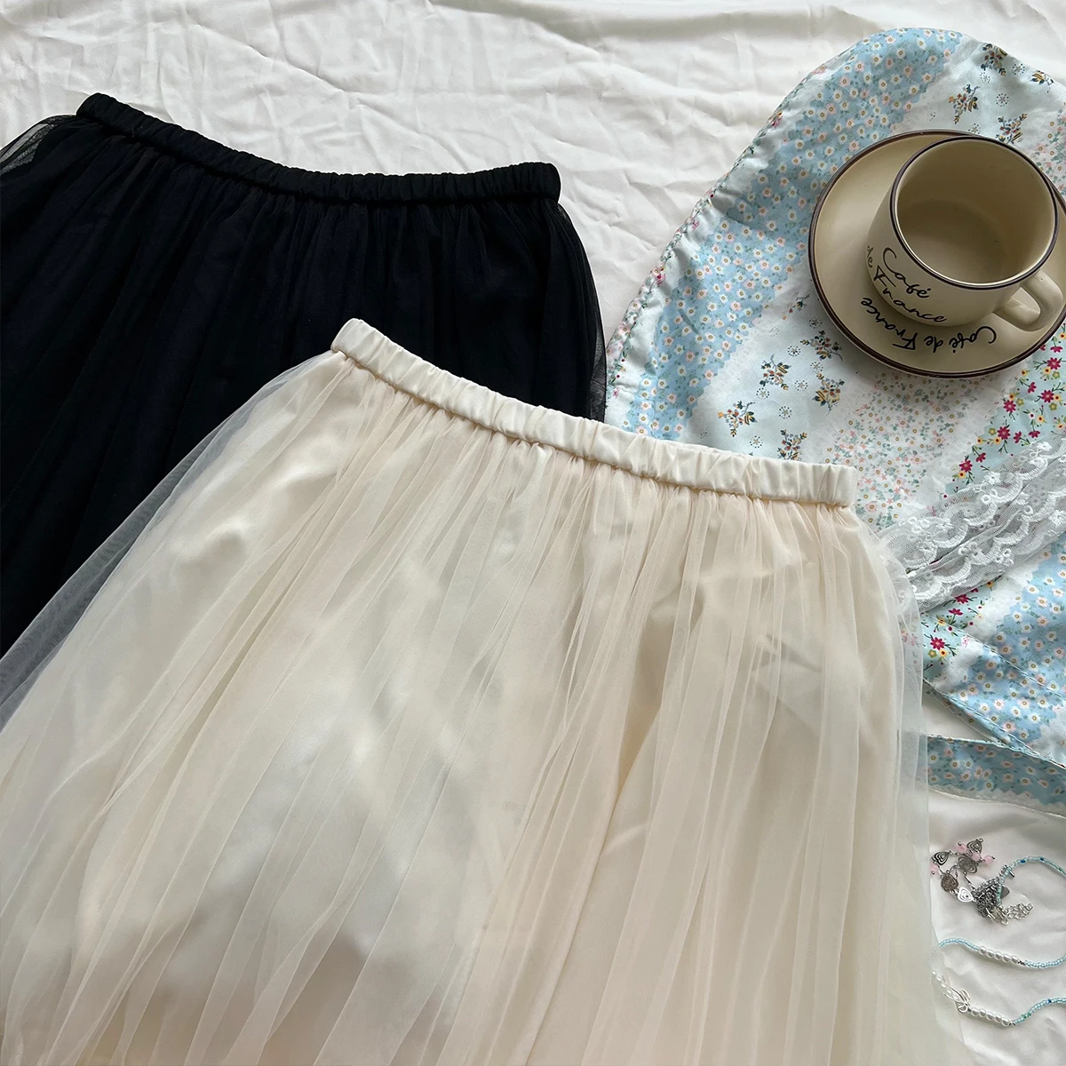 여름 신상 플러스 사이즈 여성 드레스 부드러운 한국 스타일 레이스 스플라이싱 하프 스커트 A라인 실루엣 하이웨이스트 얇은 소재