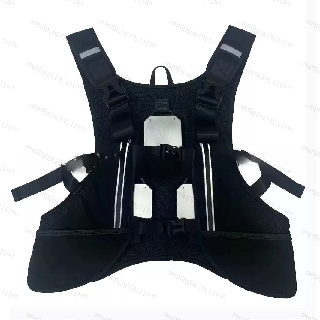 Summer semiconductor air conditioning cooling vest