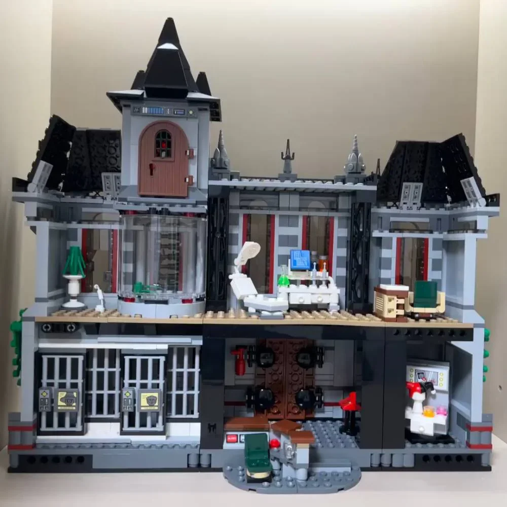 Superheroes Series Bat Arkham Asylum Building Blocks Ambulance Car Castle Street View Bricks Toys For Boys Kid Christmas Gifts