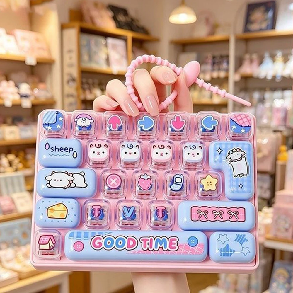 Cute Cartoon 26-key Aecompression Keyboard Candy Color Keycap Keychain Fidgets Keycap Clicker Bag Pendant Kids Party Favors Gift