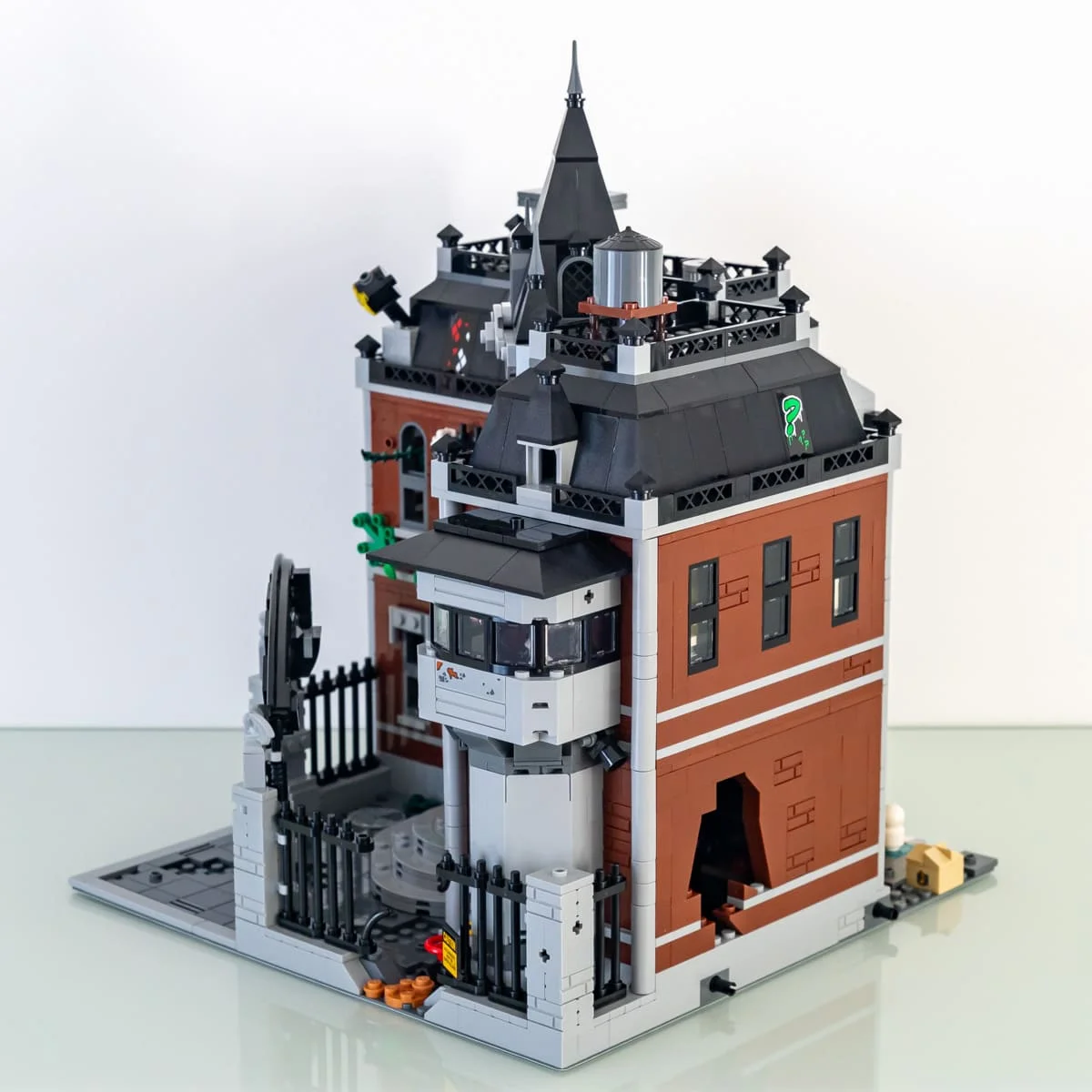 NIEUW Asylum Model DIY Creatieve Ideeën Architectuur Technologie Bricks Collectie Speelgoed Voor Kinderen Kerstcadeau