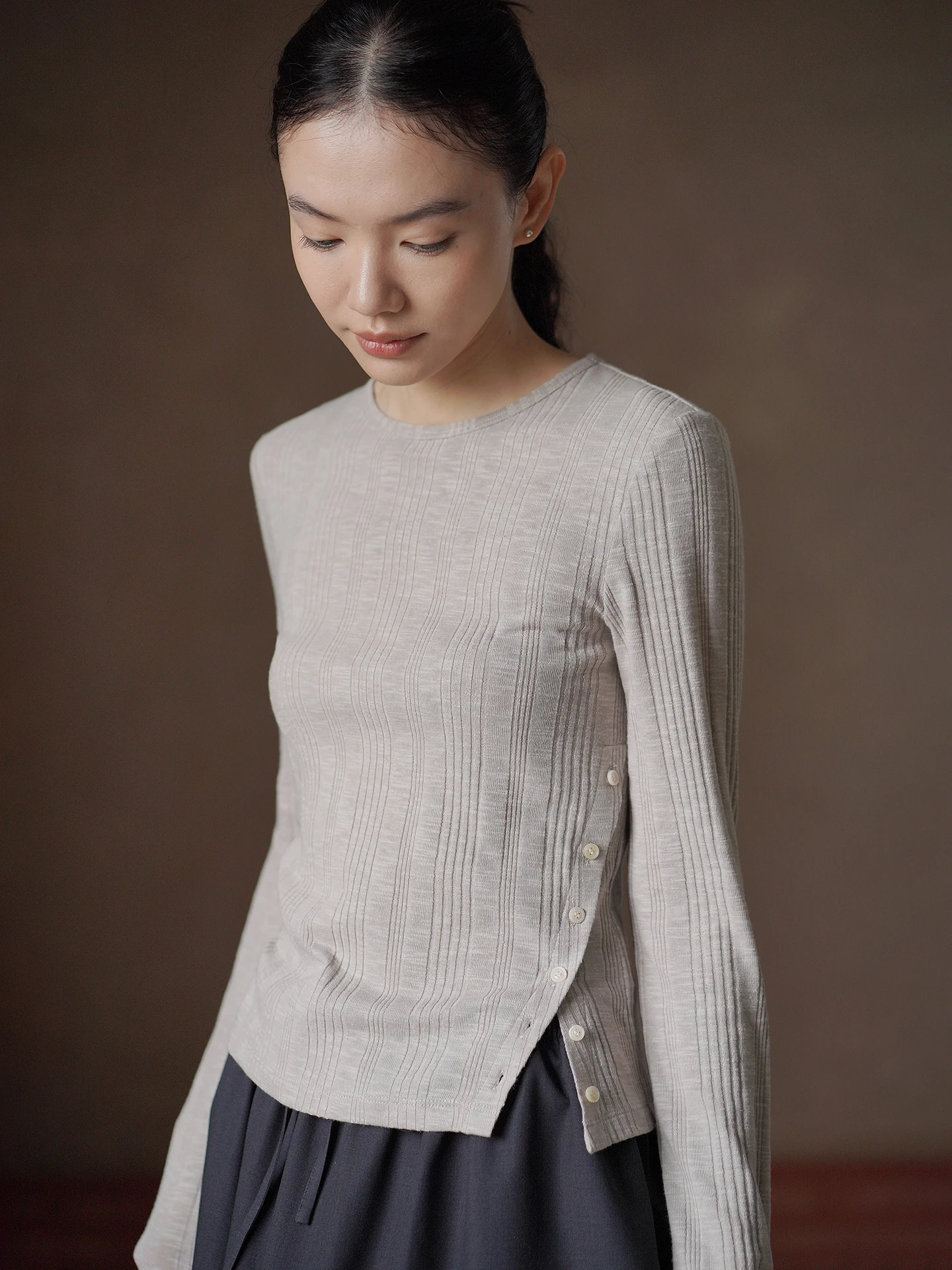 Slimming Effect Long Sleeve round Neck Top for Women Casual Style Standard Fit Knitted Polyester Cotton Spandex Blend