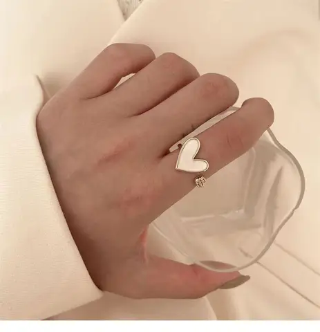Adjustable Opening Heart Ring for Women Vintage Zircon Pearl Butterfly Finger Rings Female Wedding Party Luxury Jewelry Gifts