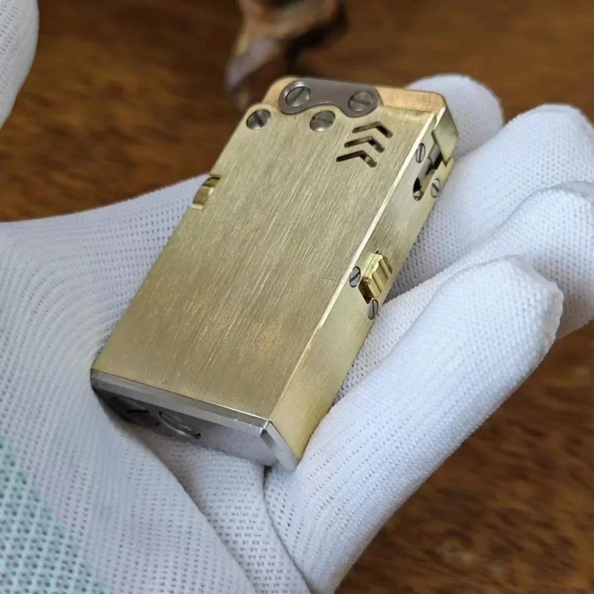 New Upgraded Mechanical Handmade Brass Automatic Ejection Windproof Old-fashioned Retro Kerosene Lighter