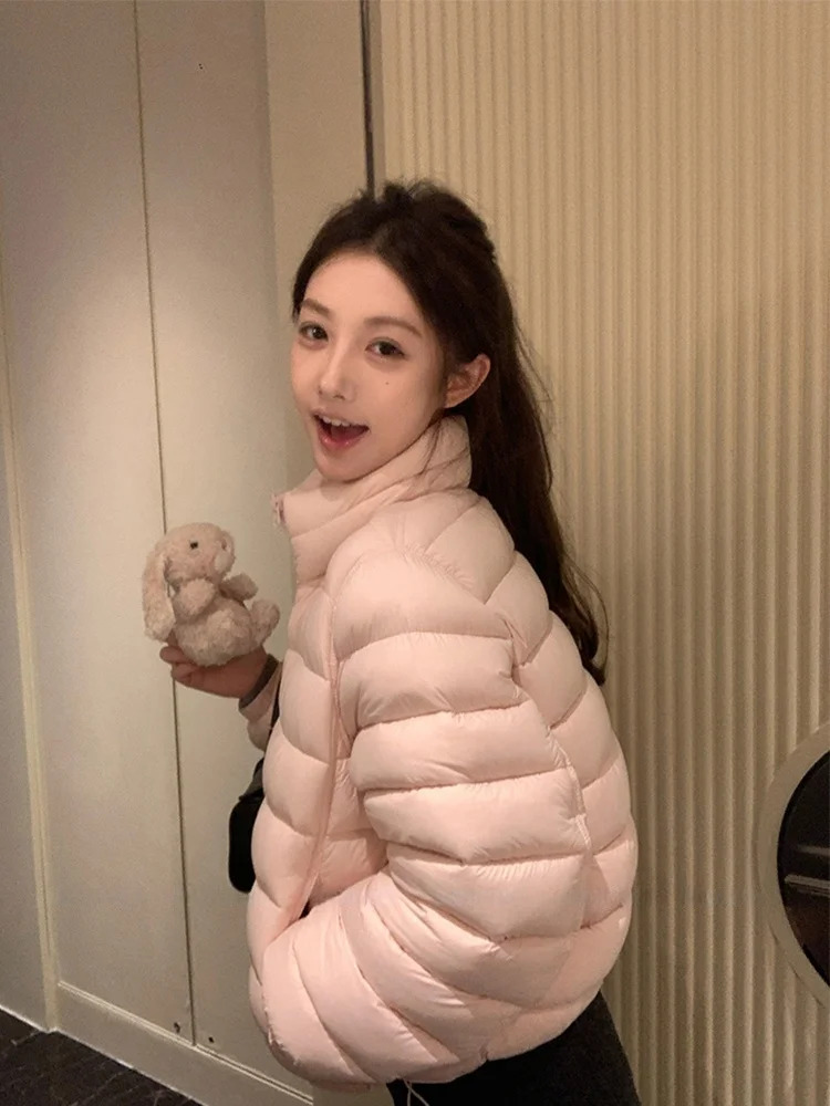 

Розовый воротник-стойка, пуховое женское легкое теплое пальто Jaet с мягкой застежкой-молнией Long Sve Commute Sle