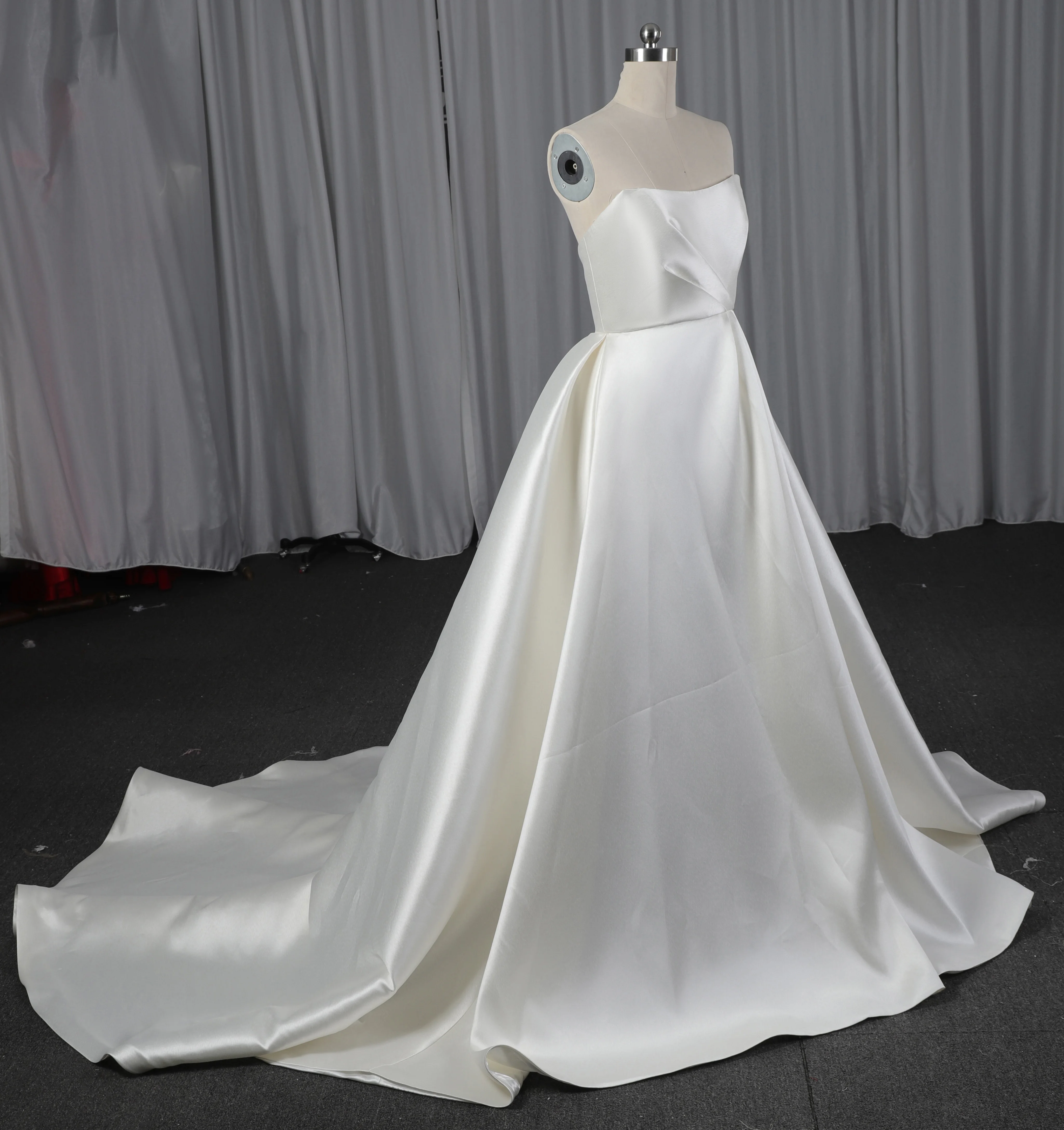 Vestido de baile de princesa mikado con abertura lateral alta, corsé sin tirantes, vestidos de novia