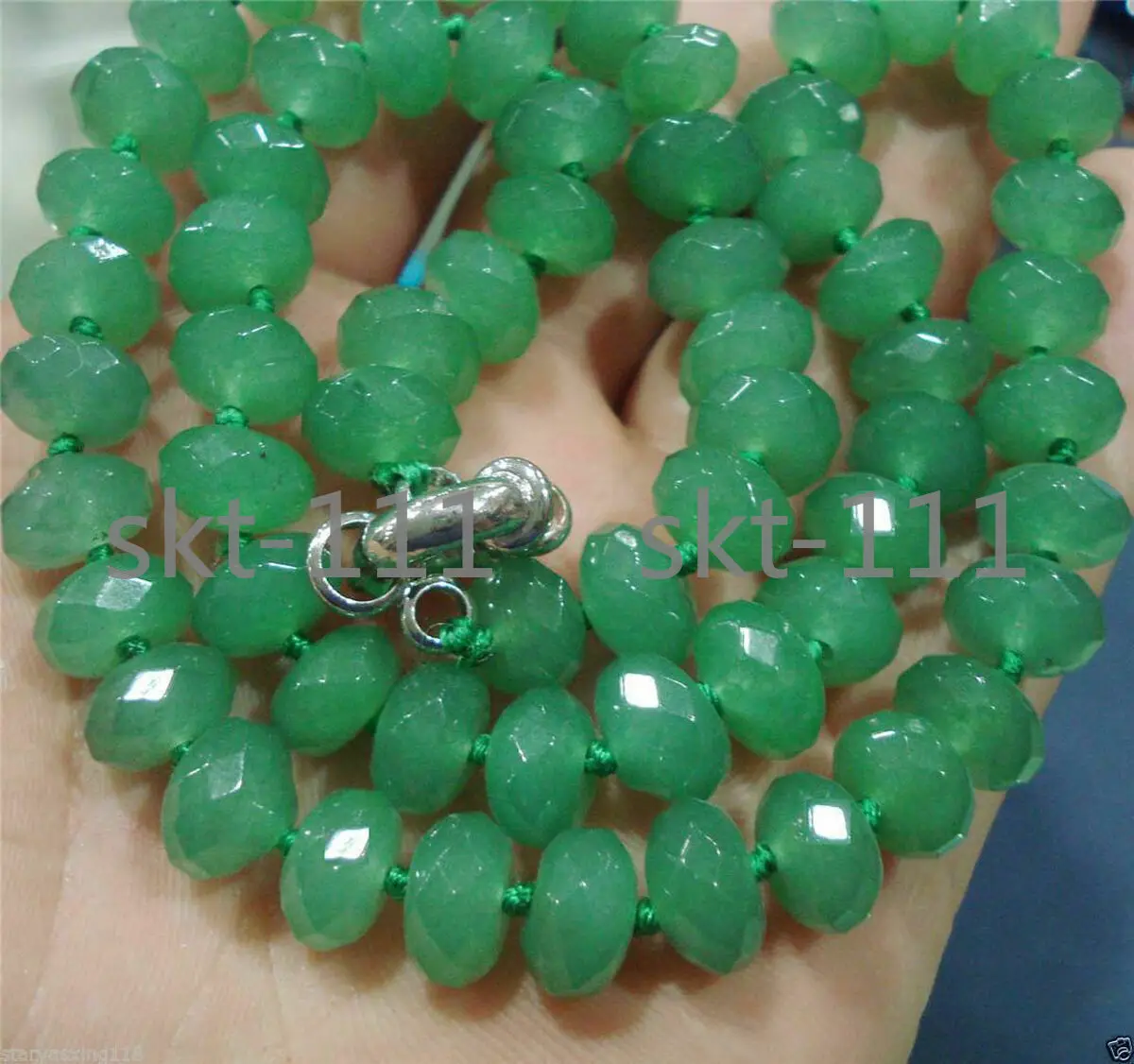 

Natural 5x8mm Faceted Green Emerald Rondelle Gemstone Beads Necklace 18" AAA