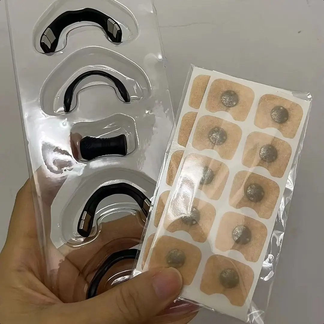 

Side sleeping friendly nasal band for better sleep awakens bright eyes and aids snoring and nasal congestion