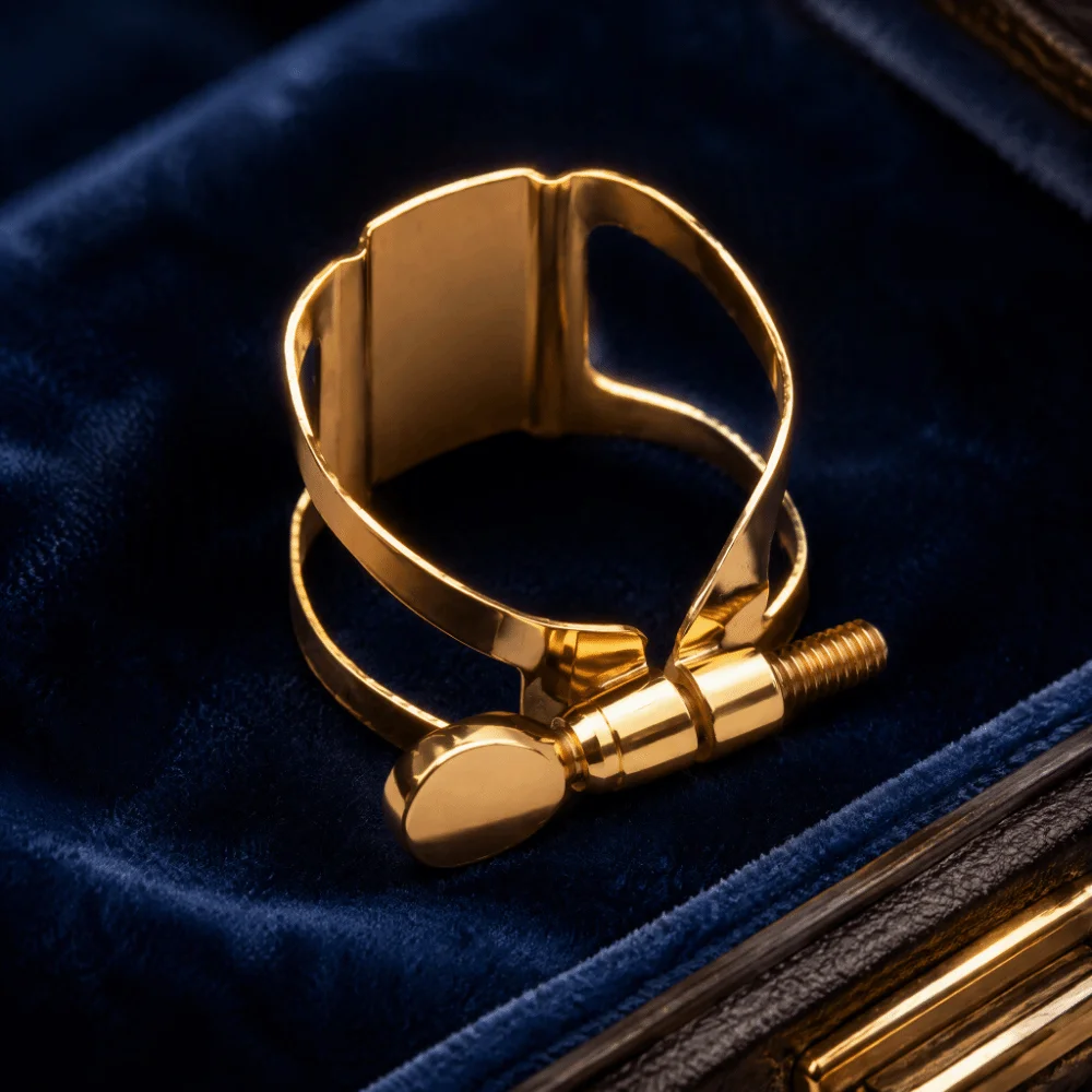 Single Screw Adjustment Saxophone Ligature Metal Golden Alto Saxophone Ligature Ligature Fastener Soprano Saxophone Ligature