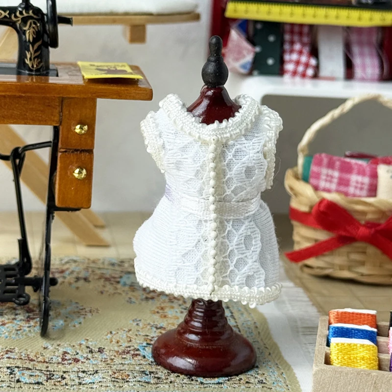 1/12 Dollhouse Miniature Lace Clothing Mannequin Display Stand Model Doll Home Coat Hanger Sewing Scene Decor Toy