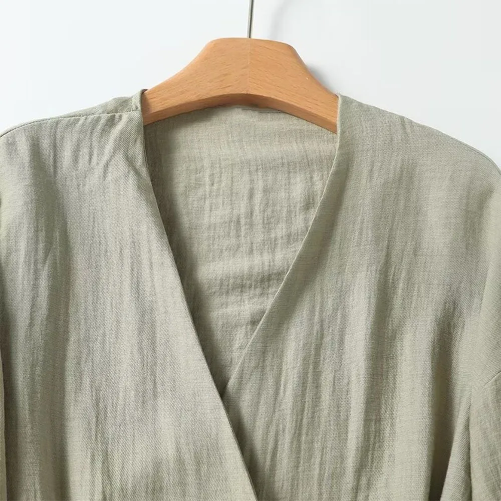 Damen Kimono-Hemd im neuen chinesischen Stil, frisches Grün, zum Schnüren, lockere Leinenmischung, dünner V-Ausschnitt, lange Ärmel, lässige Pendlerbluse, fließende Damenmode