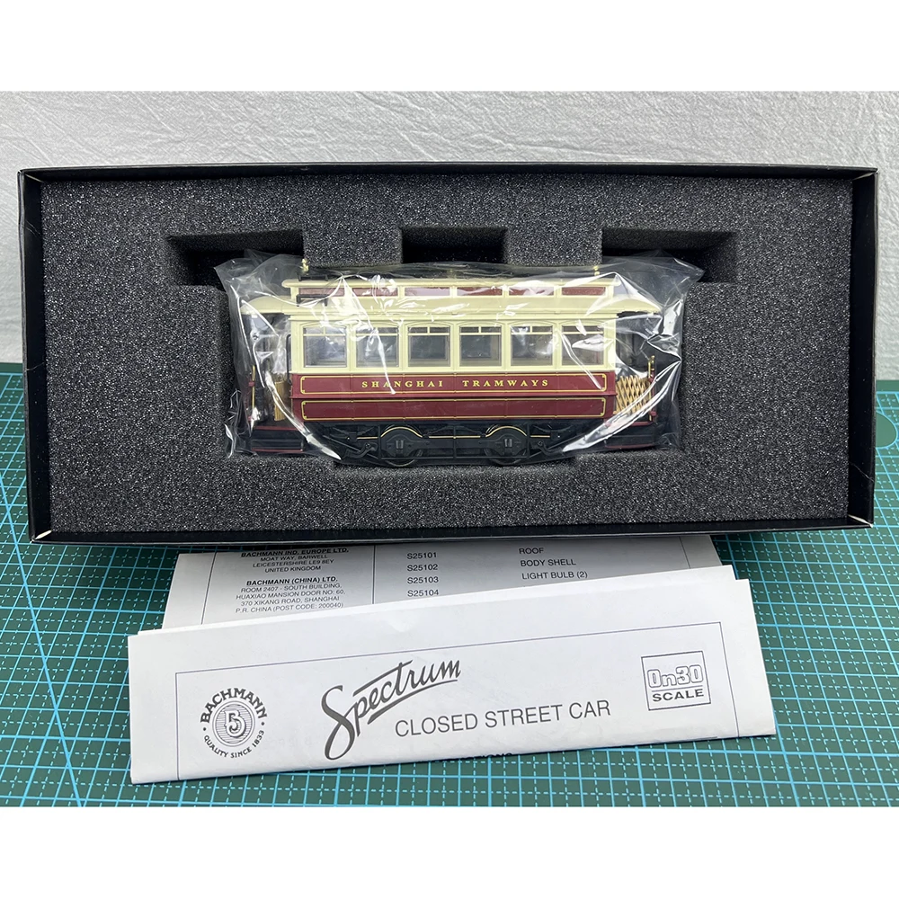 BACHMANN Train Model CE00203 on30 1/48 Old Shanghai Tram Model with Indoor Light