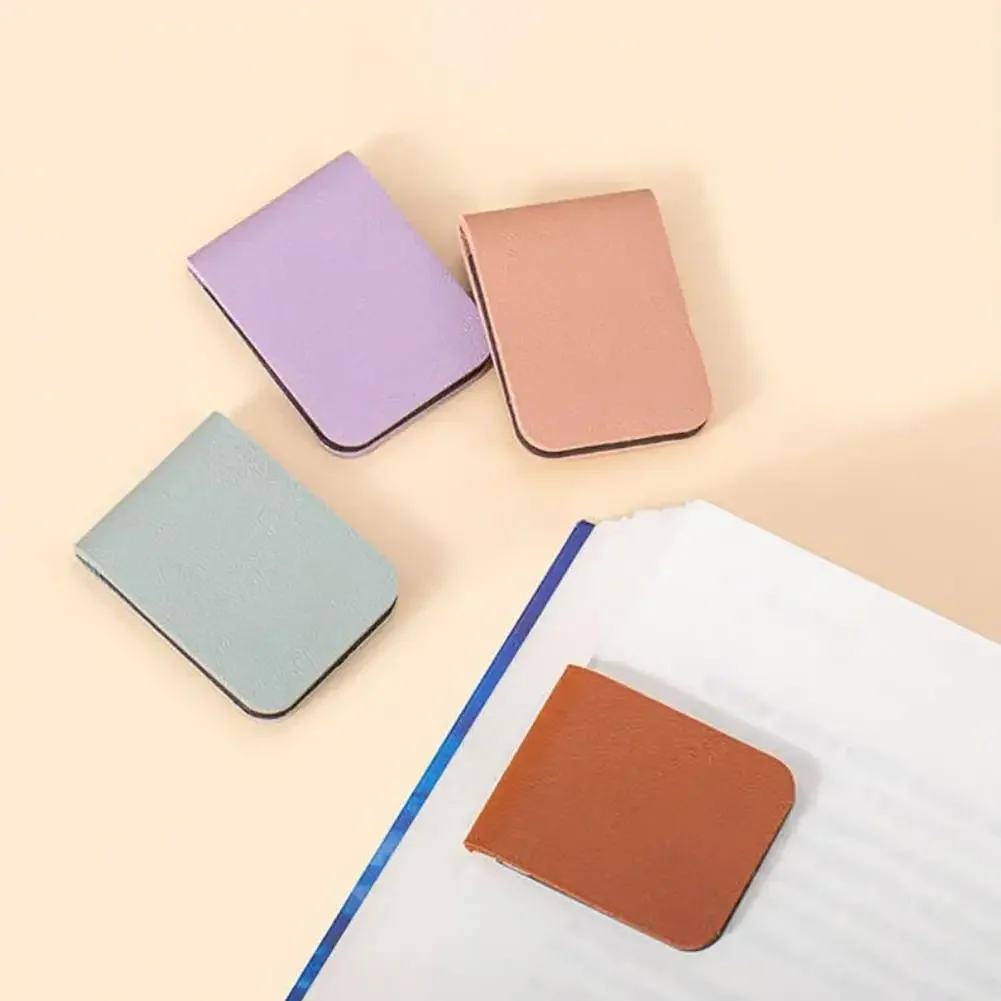 

Minimalist Design Magnetic Clip Personalized Magnetic Faux Leather Bookmark with Engraved Birth Month Flower Design for Book