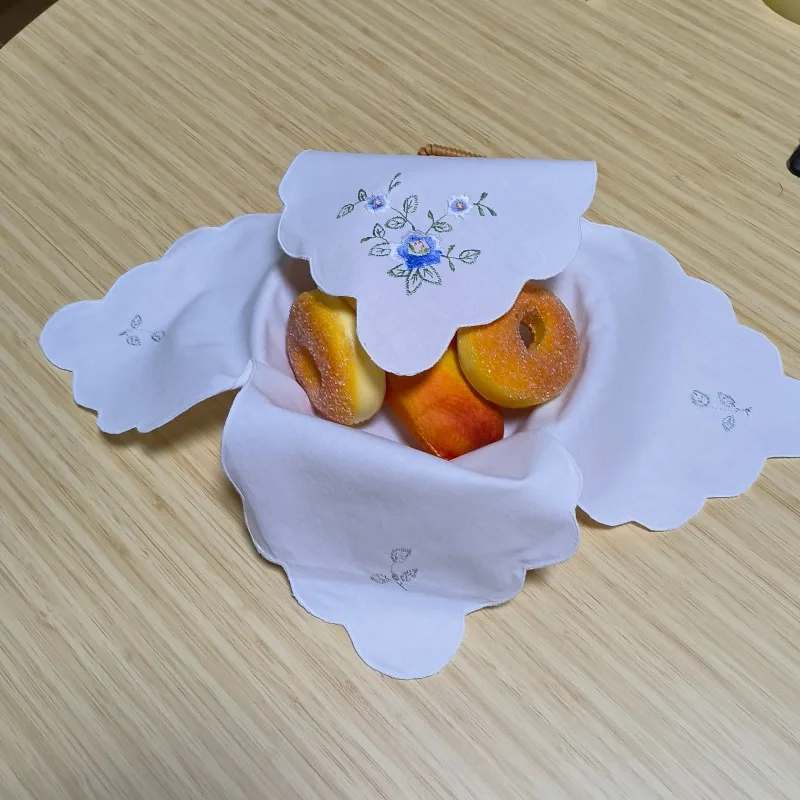 4pcs Cotton Bread cloth / Linen Embroidery Napkins White Handkerchief 43x43cm Butterfly Bread Cover Cloth Tea towel