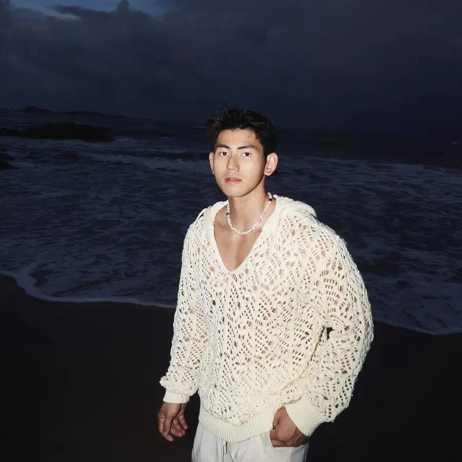 الرجال سترة محبوك الجوف خارج مثير مقنعين قناع السترة الشارع الشهير كم طويل بلايز ربيع الخريف معطف رجل الملابس العصرية جديد