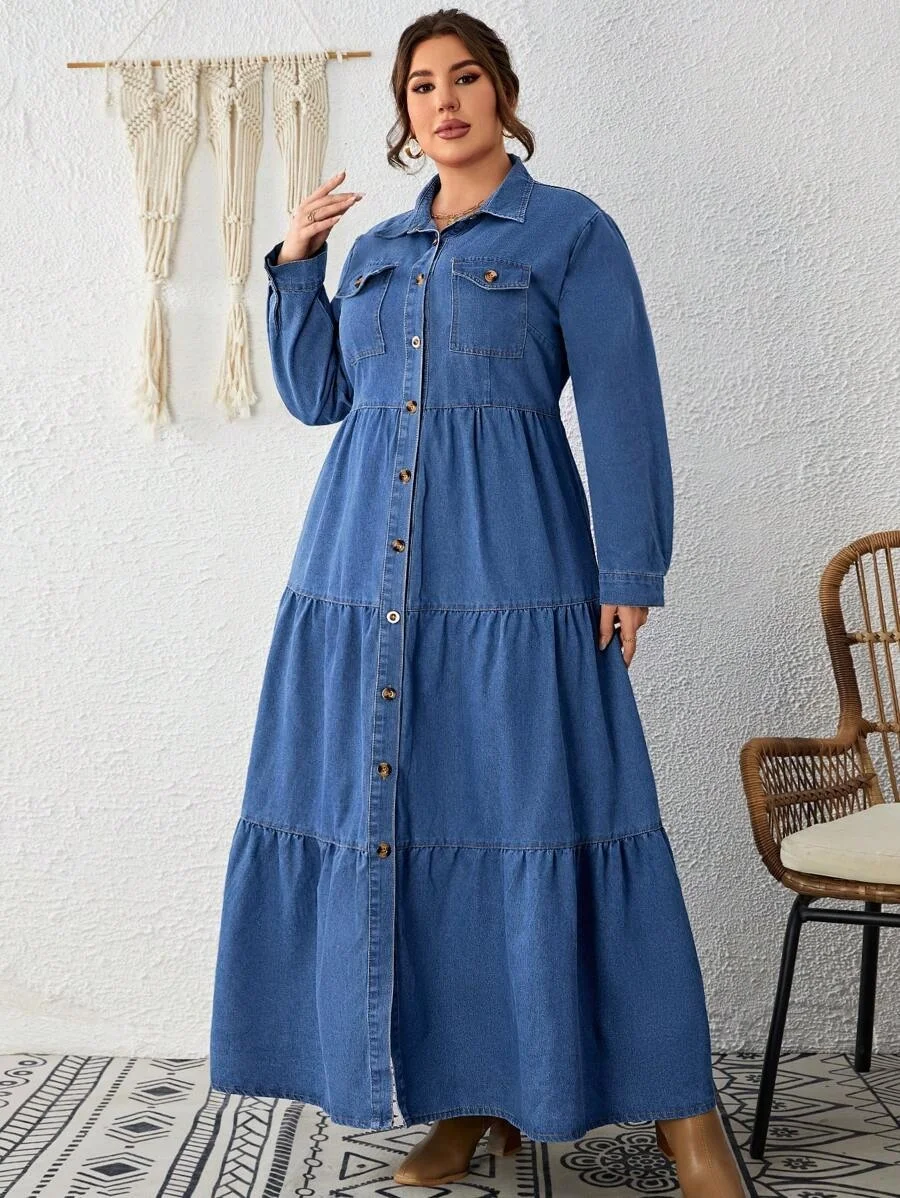 Robe en jean avec poches détail appliques décoratives