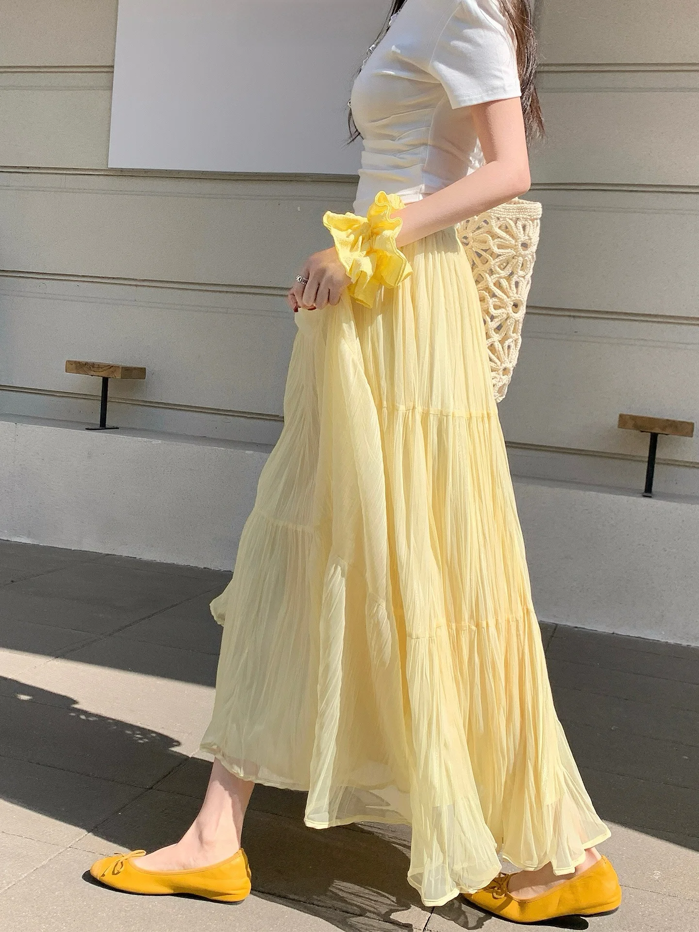 Yellow Mesh Oversized Half Skirt Women's High Waist Slimming Pleated A-Line Cake Long Skirt Summer New Style Commute Korean V...