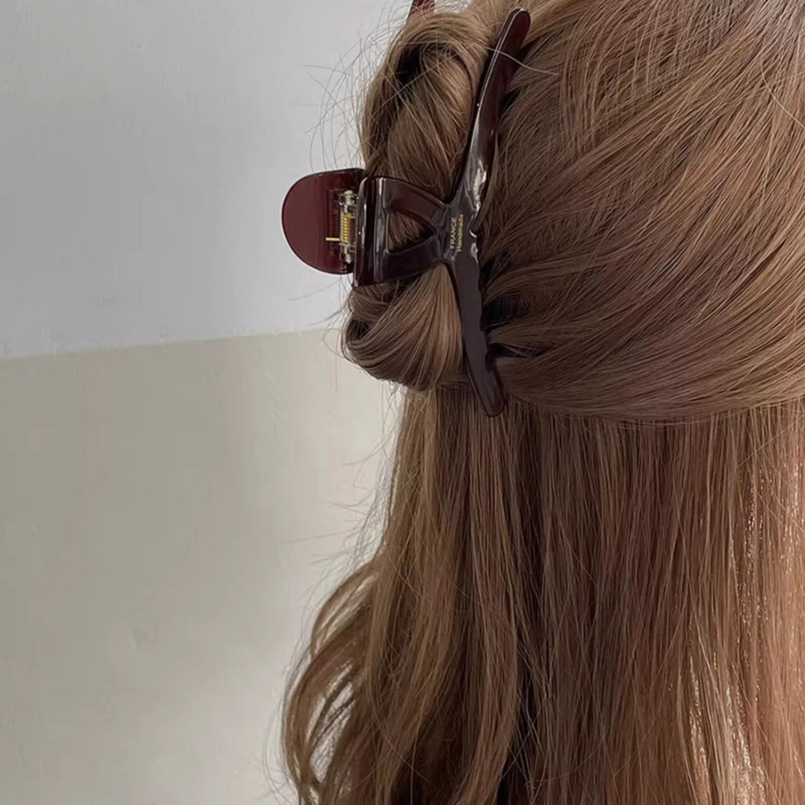 1PC Schokolade, Acetat, Halteklammer, Haarspange, weiblich, Hinterkopf, Haargriff, Premium, Hai, hohe Qualität, vier Jahreszeiten