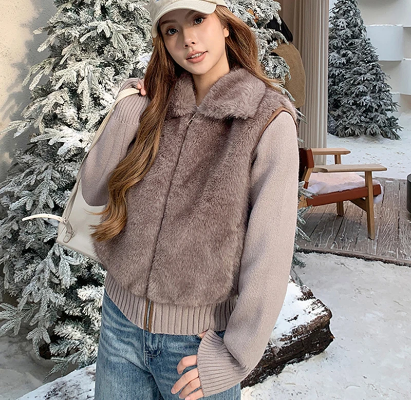 2026 New Russian Winter Warm Faux Fur Coat Women Knit Sleeve Lapel Zipper Thick Plush Plush Outwear Casual Furry Jacket Parkas