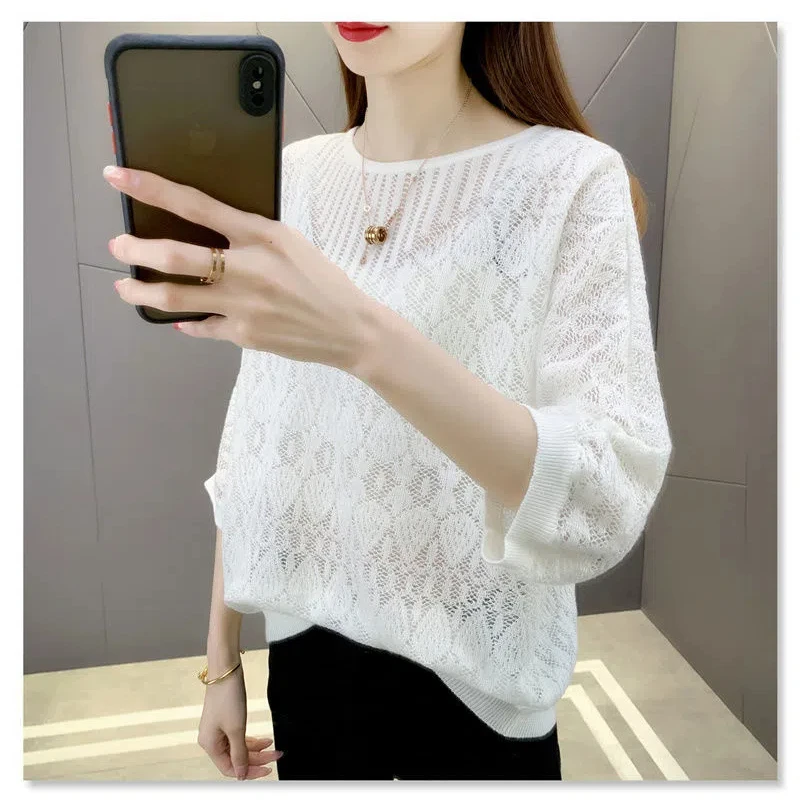 Sweet Fashion Spring/Summer Pullovers Women\'s O-Neck Solid Hollow Out Lace Batwing Sleeve Temperament Casual Loose Knitting Tops