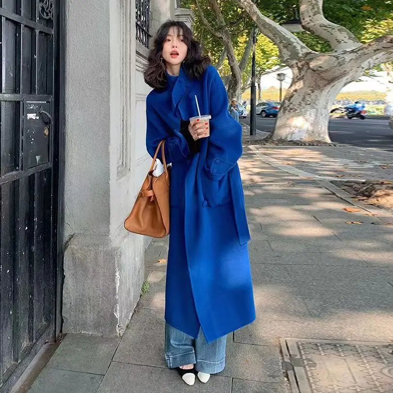 

2023 Autumn Winter Hepburn Style Medium Length Woolen Coat Versatile Double Breasted Lapel Coat for Women's Business Casual Wear