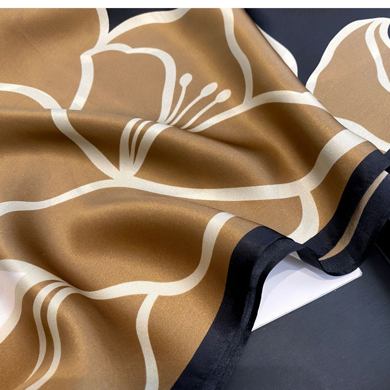 Frühling/Sommer Rosa Blume 70*70 cm Quadratischer Schal für Damen Mode Dekoration Bandana Weich Bedruckt Urlaub Stirnband Schal – Detail 7