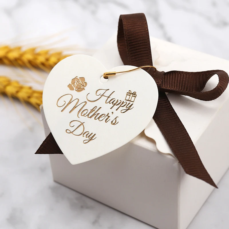 50Pcs Happy mother\'s Day etichetta a forma di cuore imballaggio scatole di decorazione carta per confezioni regalo fai da te fatte a mano Hang