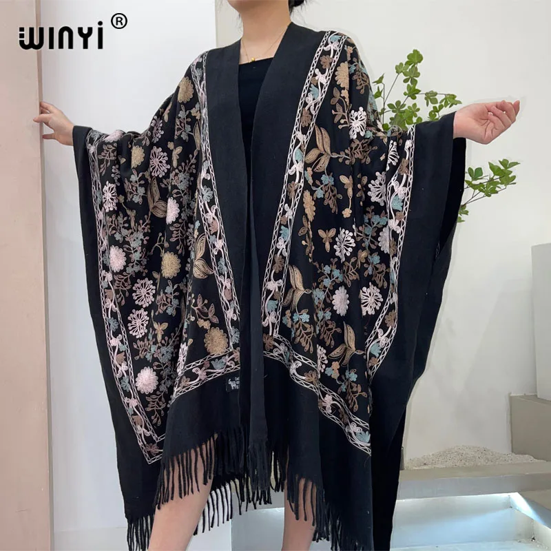 

2022 WINYI Winter Women tassel Pashmina Embroidery Long Coat Loose robe longue Thick Warm free size Middle East Female KIMONO