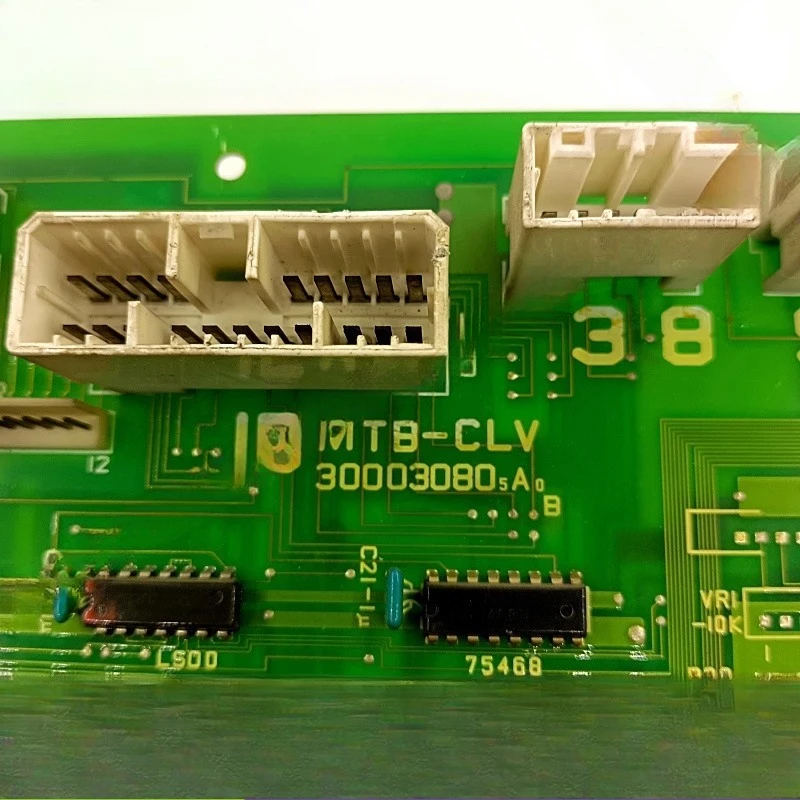 Suku cadang cocok untuk aksesori lift Yongda Hitachi Y95 papan mesin pintu lift MTB-CLV/30003080/