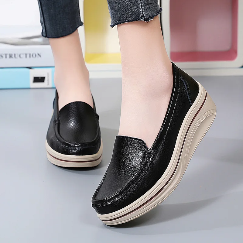 Autumn Women\'s Shoes Platform Flats Sneakers Female Moccasins Shoes Women Creepers Slip on Shoes Genuine Leather Ladies Loafers