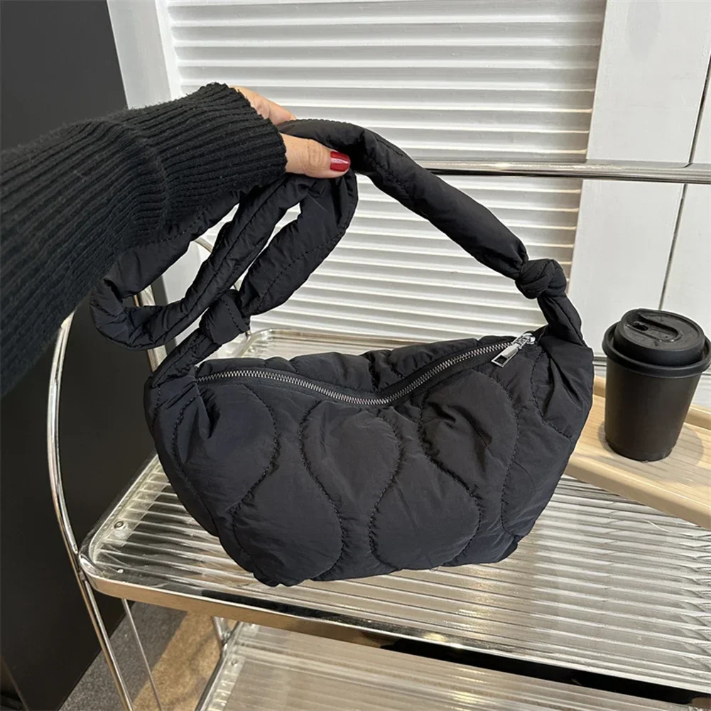 Vl018 weibliche Puffer Umhängetasche trend ige weiche Daunen-Baumwollkissen-Einkaufstasche mit Reißverschluss-Achsel tasche