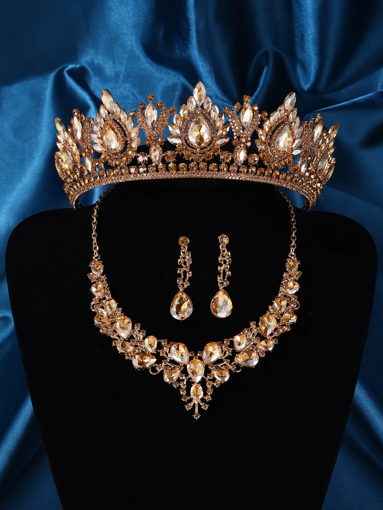 Women Red  Royal Crown Headband Earrings Pendant Necklace Jewelry Set  Dress Up Princess Adults Kids Costume