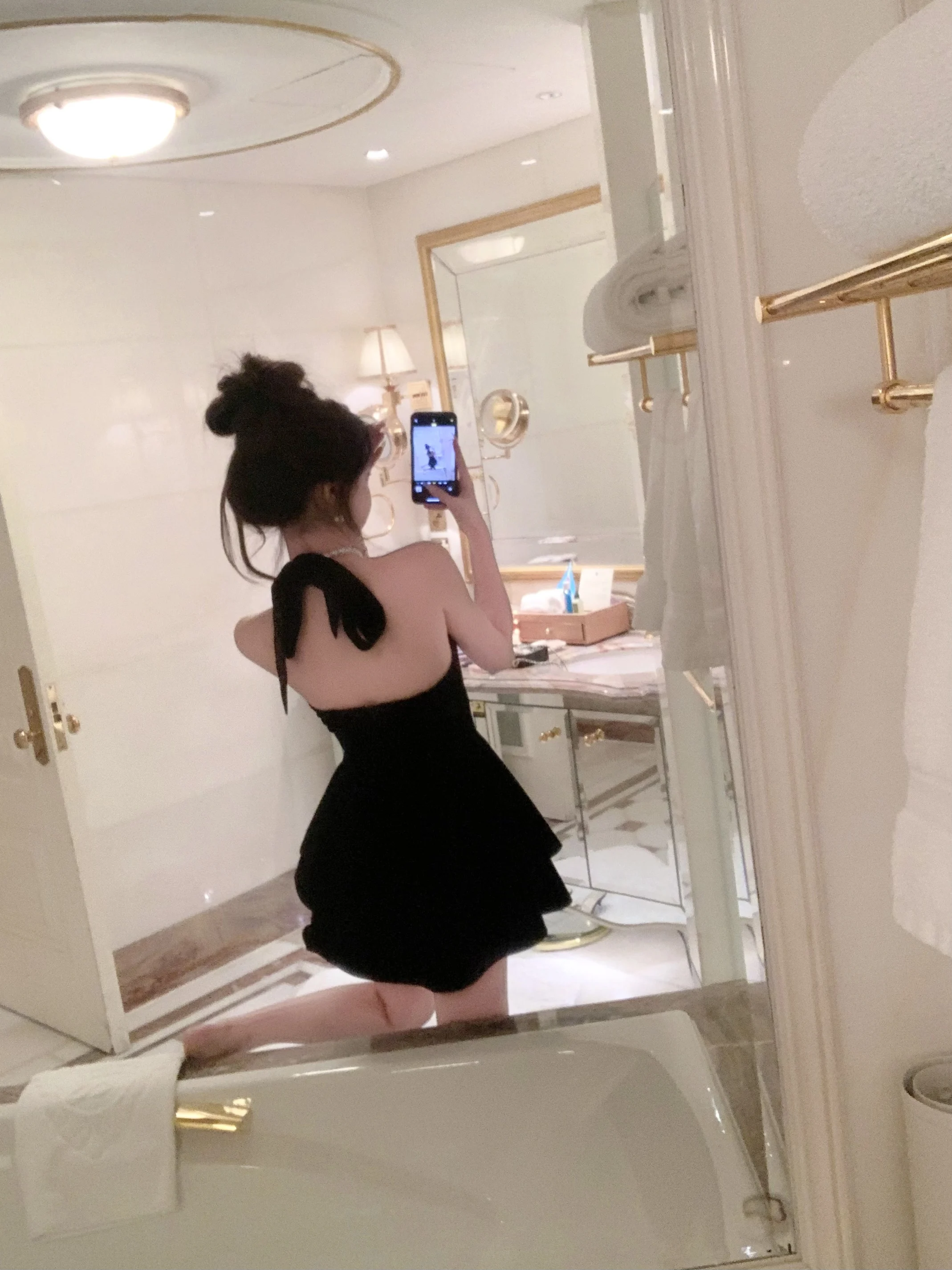 

lala Velvet ort Dr with Pearl Ne Hanging Ba Knot Sexy Waist Cinched Svel Polyester Nylon Fabric