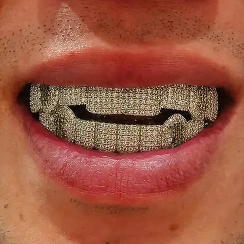 Silver Plated Full Paved CZ Grillz Set Top Bottom Teeth Grills Hip Hop Cosplay Dental Decor Men Women Party Jewelry