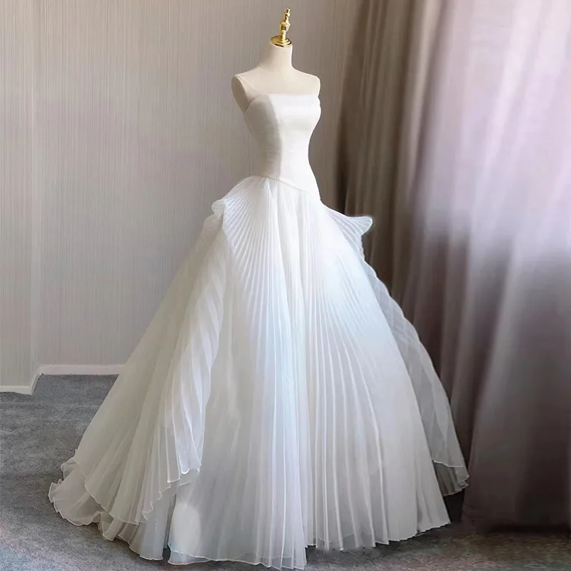 Customized New Design Women Wedding Dresses Strapless Ball Gown Pleat Bridal Gowns Formal Vestido De Noiva robe de mariée